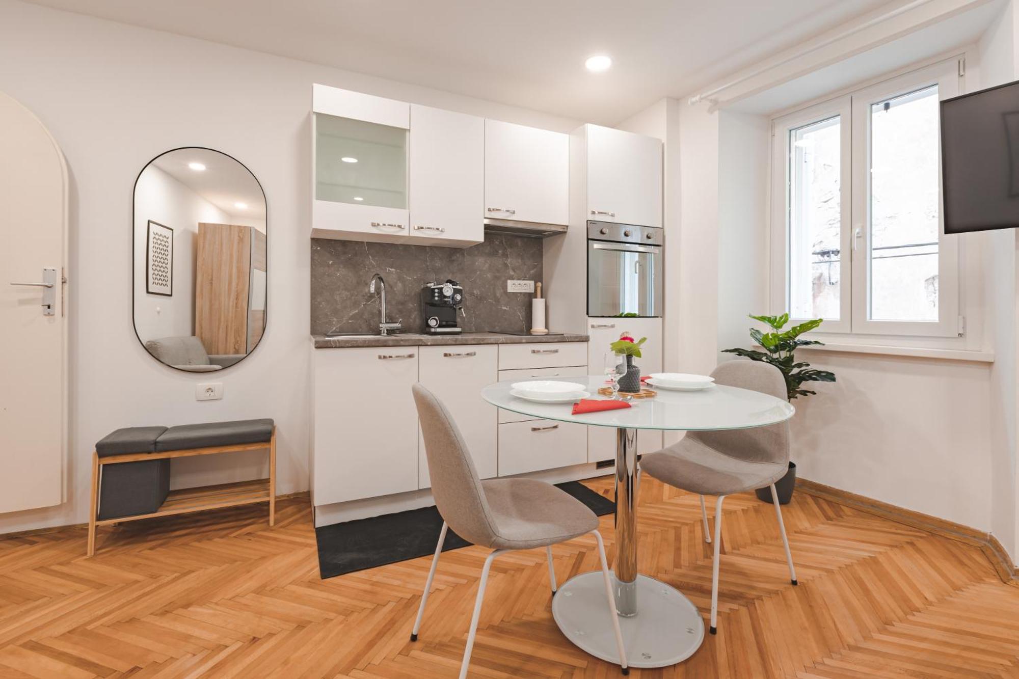 Studio Apartment In The Heart Of Magic Piran Exterior photo